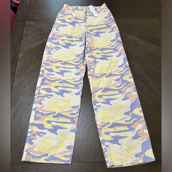 NWT‎ Topshop Pastel Camo High Waist Wide Leg Jeans, US 4 - Picture 6 of 16